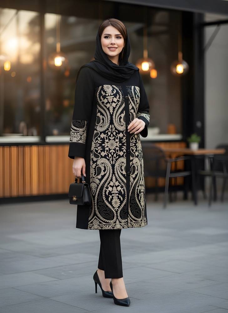 مانتو یلند قواره دار تا سایز۶۰با طرح اسلیمی کد0302