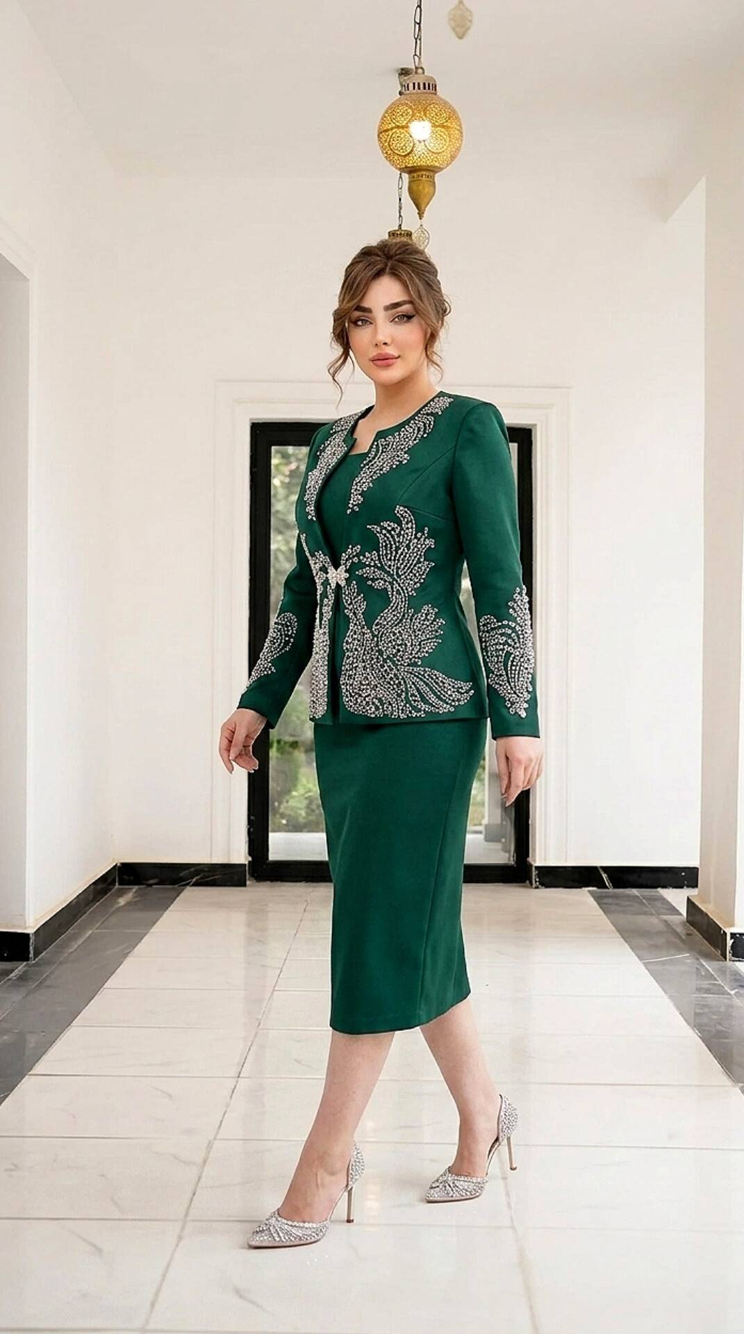 کد سارافون مجلسی نگین‌دار کرپ مازراتی مدل هدیه تا سایز ۵۴
