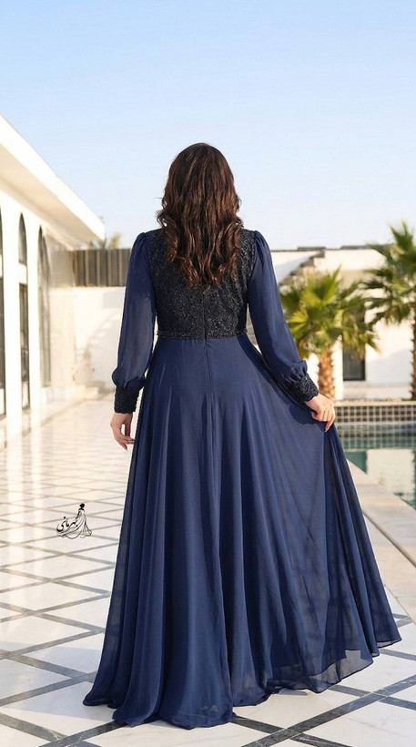پیراهن ماکسی مجلسی دیزاین شده با سنگ کریستال مدل نفس